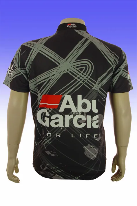 Camiseta con cuello ajustado y estampado integral de moda hecha en fábrica