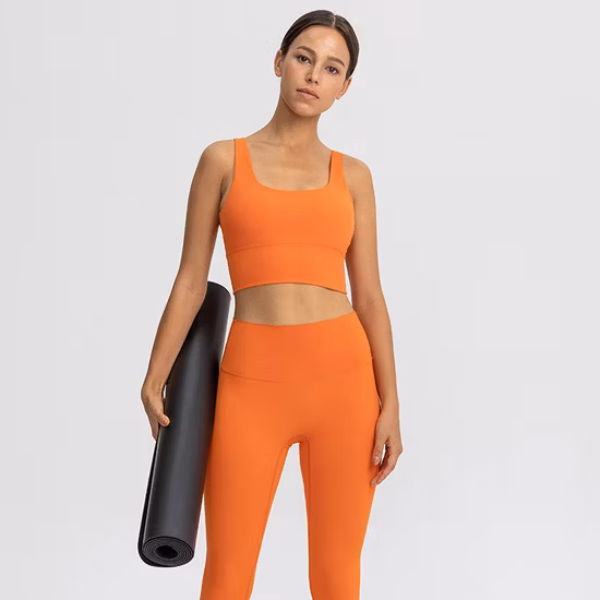 Conjuntos de sujetadores de yoga Nueva llegada Sujetador con espalda cruzada Sensación desnuda Ropa deportiva de 2 piezas Ropa deportiva para mujeres Trajes de yoga