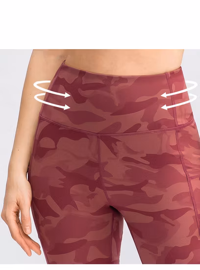 Diseños originales Ropa deportiva Yoga Fitness Gimnasio Conjunto Transpirable Prueba de sentadillas Leggings de desgaste de yoga